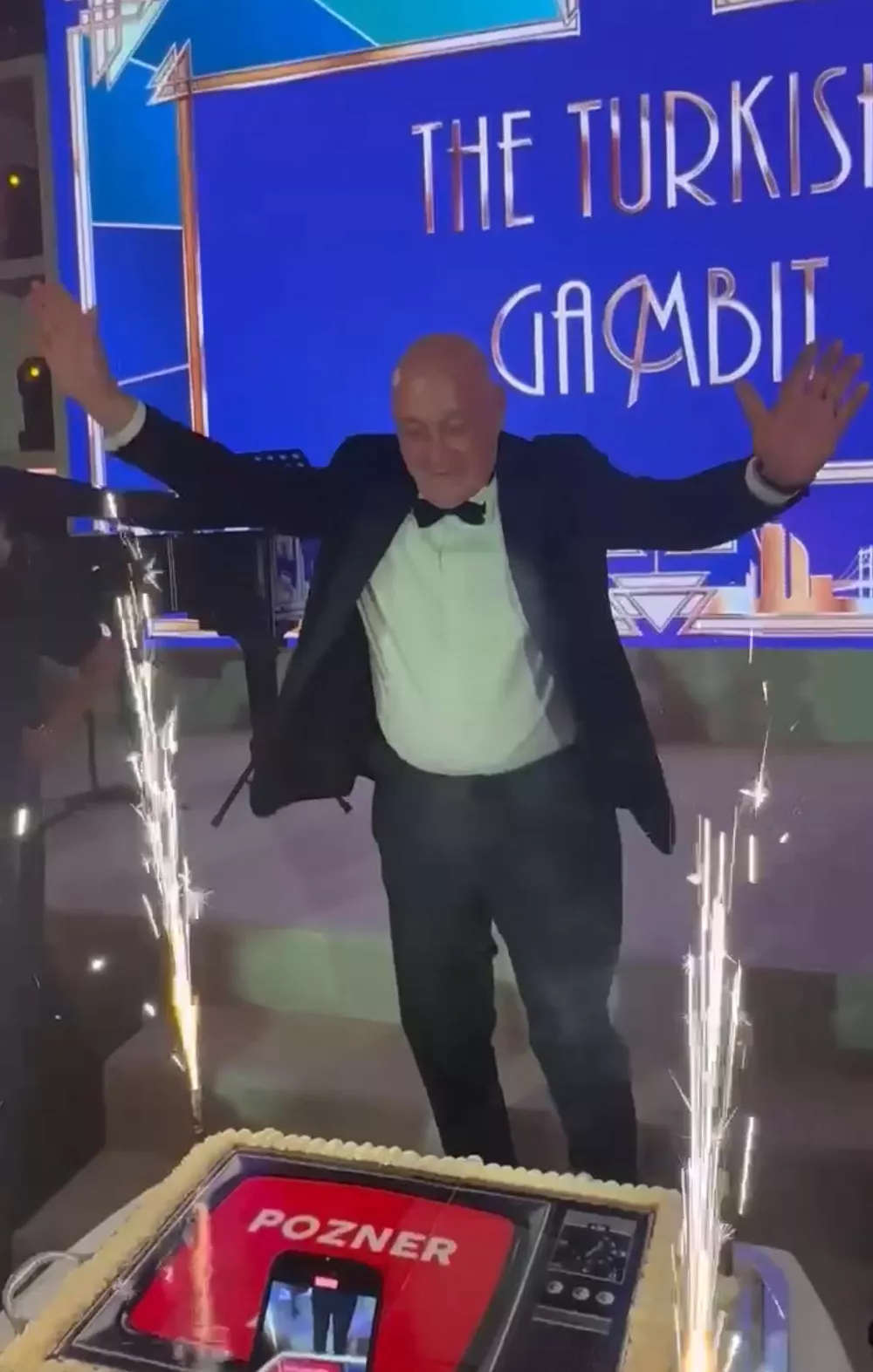 Владимир Познер во время празднования qehiquuiexiqxzvls qzeithiqtridqdkmp